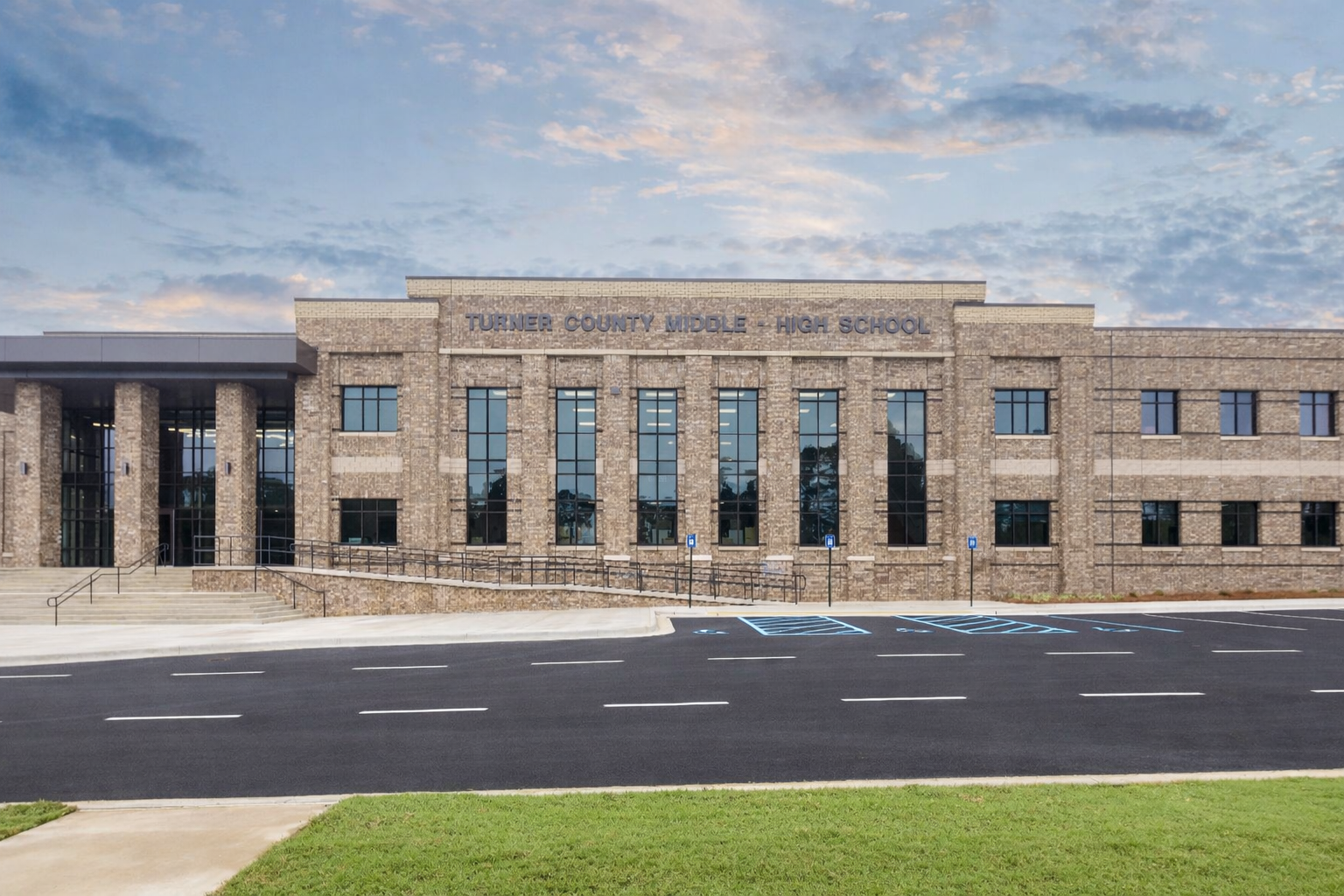 Turner County Middle and High School exterior